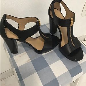 Michael kors platform